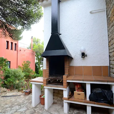 The In Has 5 Bedrooms Villa