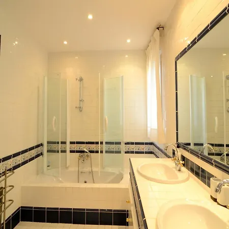 The In Has 5 Bedrooms Villa Begur